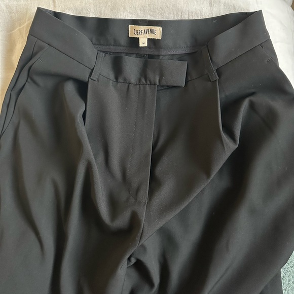 Djerf Avenue Favorite Pants in Black size M - Picture 5 of 5